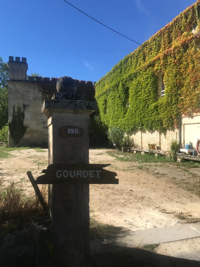 Loft + 2 Chambres Chateau Gourdet Bourg-sur-Gironde Экстерьер фото